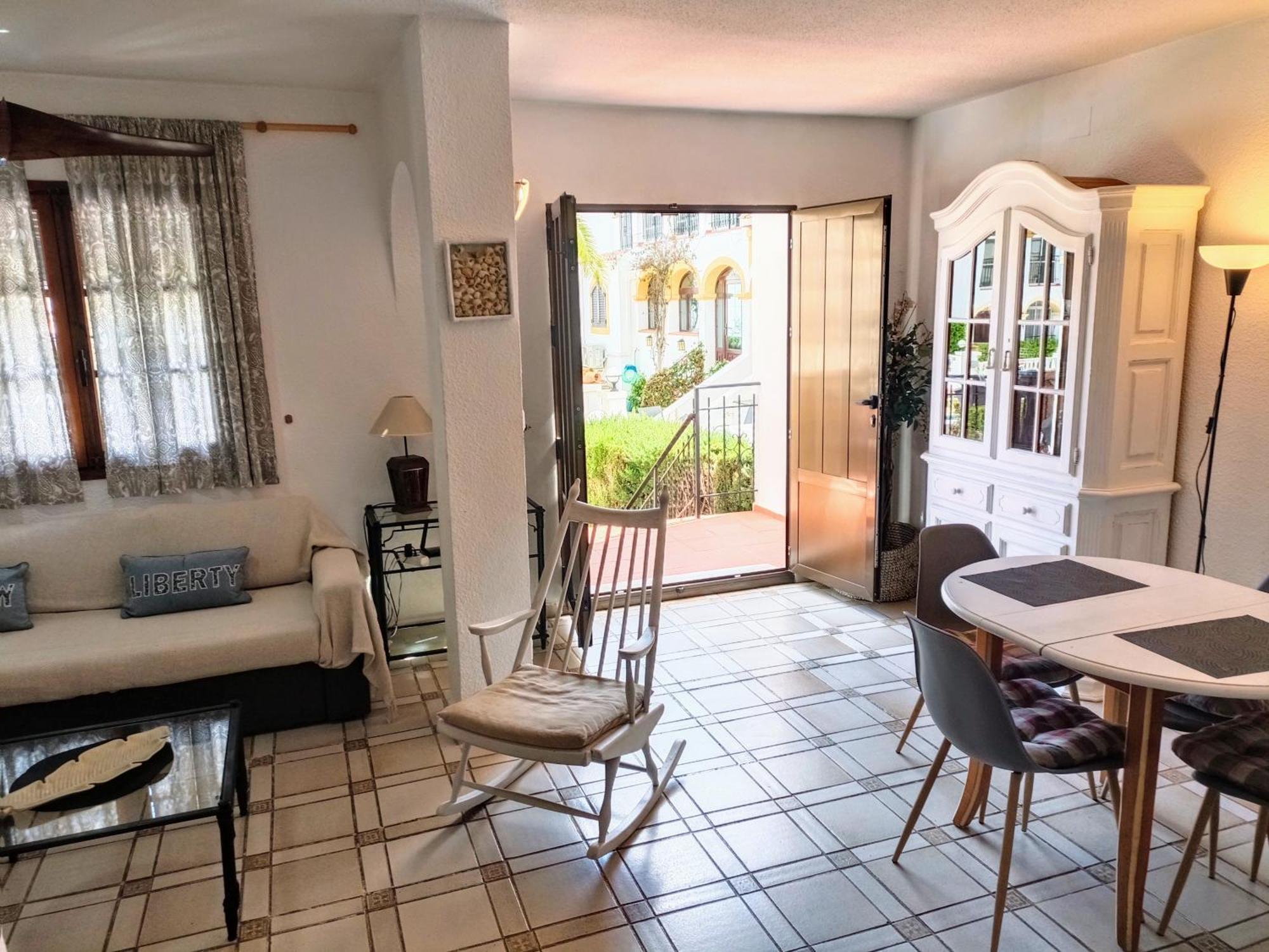 Bungalow De Vacaciones Torrevieja Kültér fotó